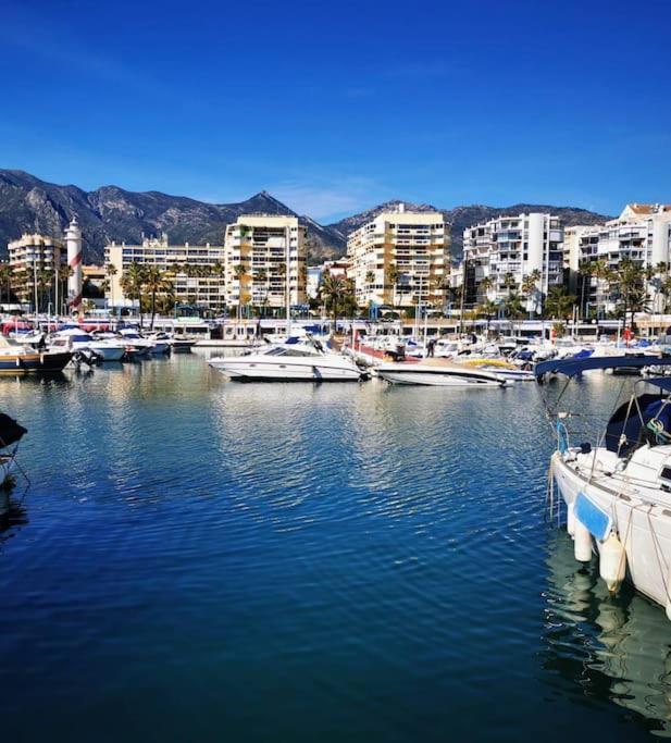Charming Sea View Hideaway At Marbella's Marina Marbella