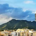 Charming Sea View Hideaway At Marbella\'S Marina
